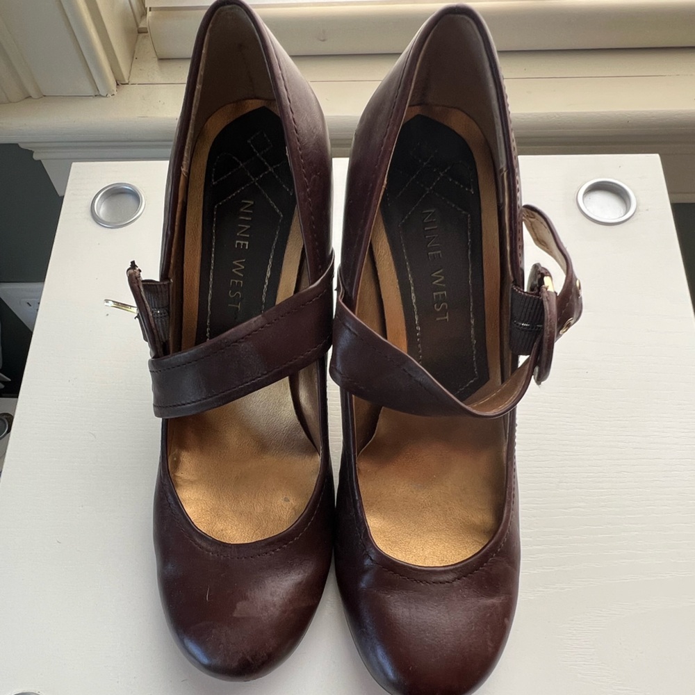 Nine West Women's Brown Mary-Jane Heels